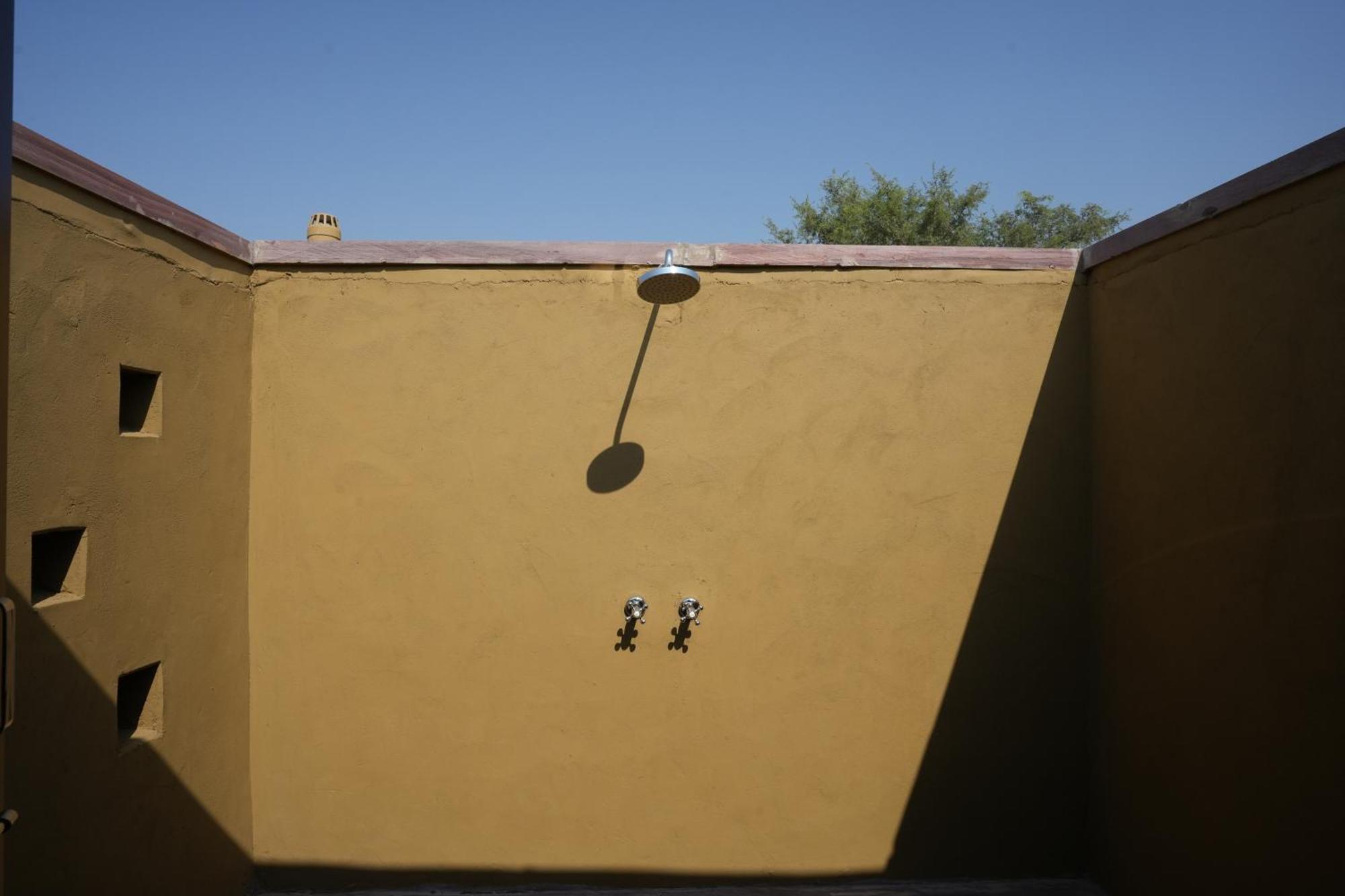 Dhora Desert Resort, Signature Collection By Eight Continents Shaitrāwa Εξωτερικό φωτογραφία